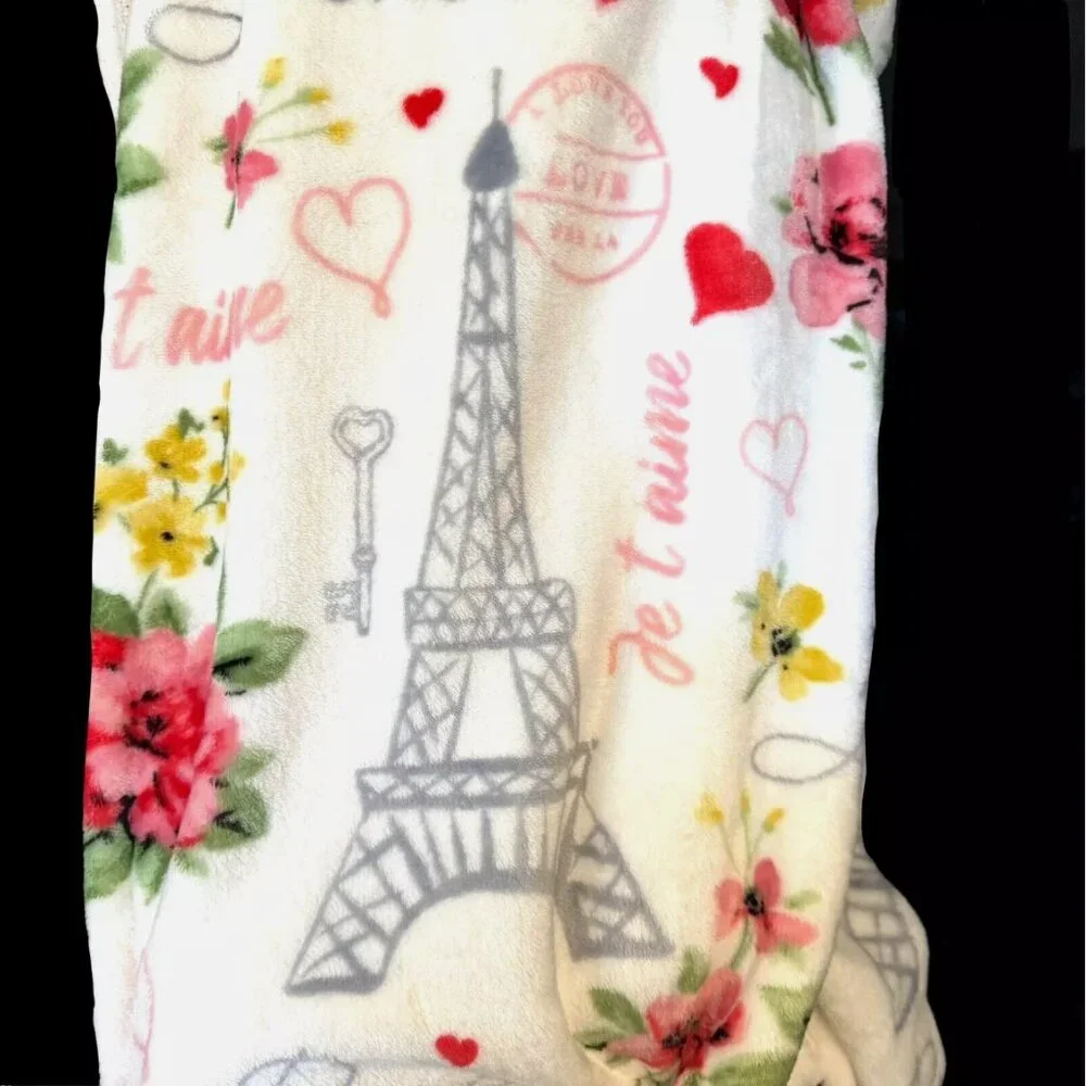 Envogue Paris Throw Blanket Eiffel Tower Floral Je t'aime Love Key Hearts 60x70